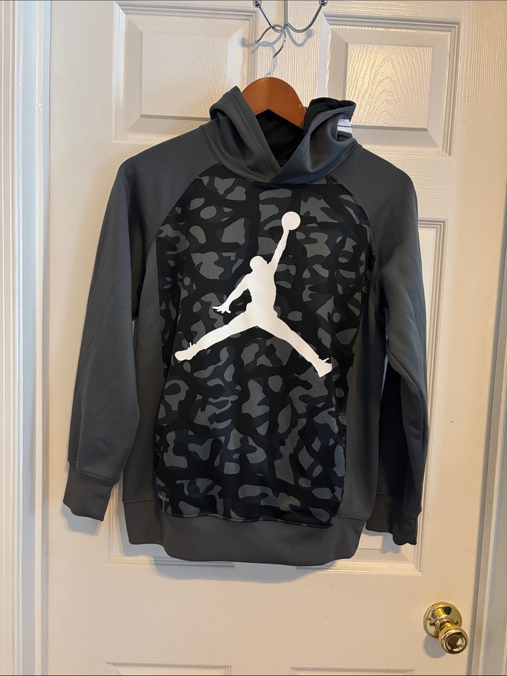 Nike Men’s Gray Camo Jumpman Crewneck Hoodie